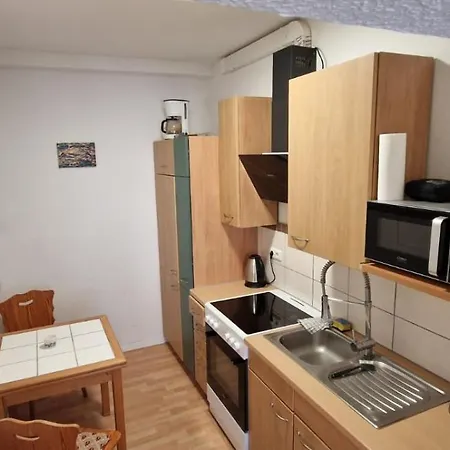 2 Bis 4 Personen Apartment *