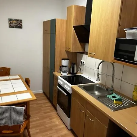 2 Bis 4 Personen * Arnstadt