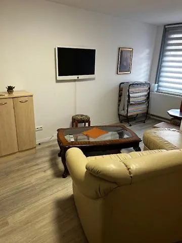 2 Bis 4 Personen * Arnstadt